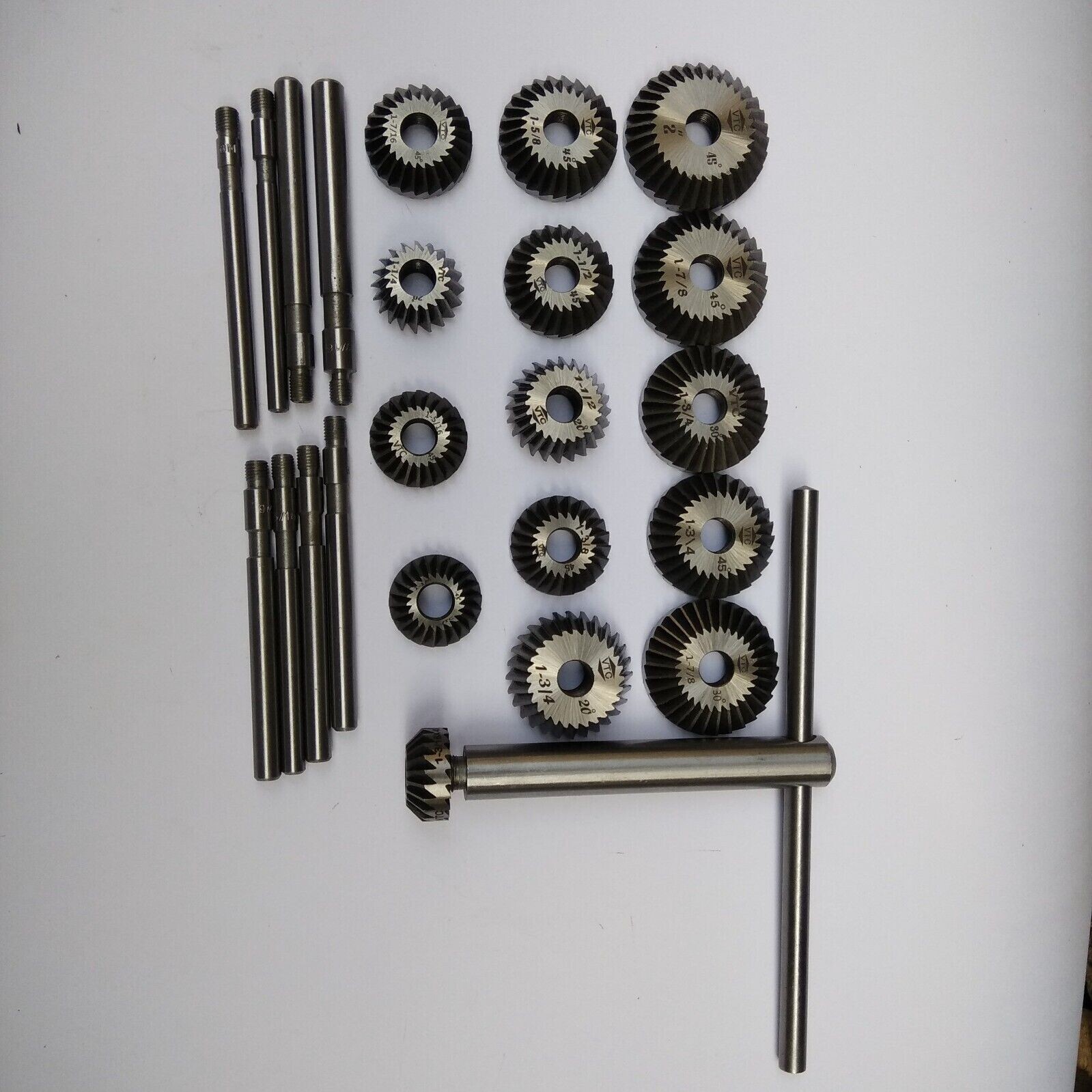 Valve Seat & Face Cutter Set of 15 Pcs Set for Vintage Cars & Bikes Metal box
