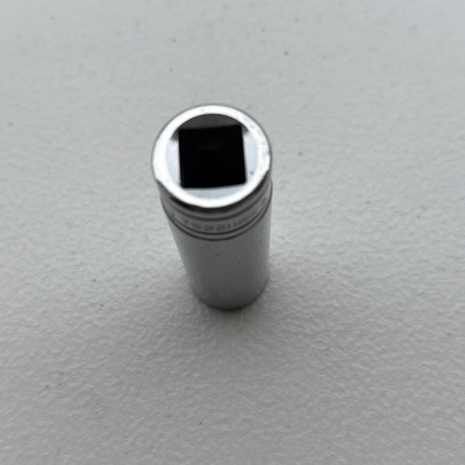 Snap-On 1/2″ Drive 6-Point SAE 11/16″ Deep Socket TS221