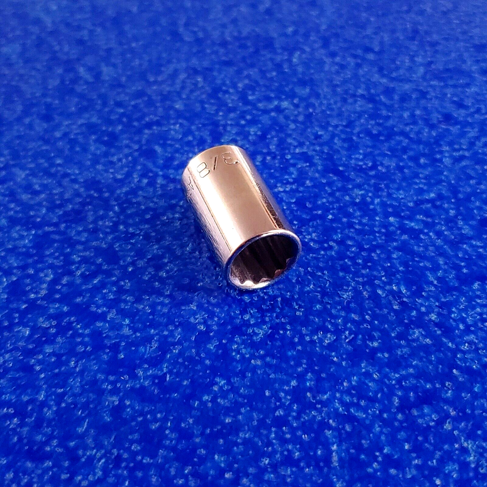 ARMSTRONG USA 3/8″ 12PT 1/4″ DR SOCKET P/N 10-112 HAND TOOL SHIPS FREE LOT