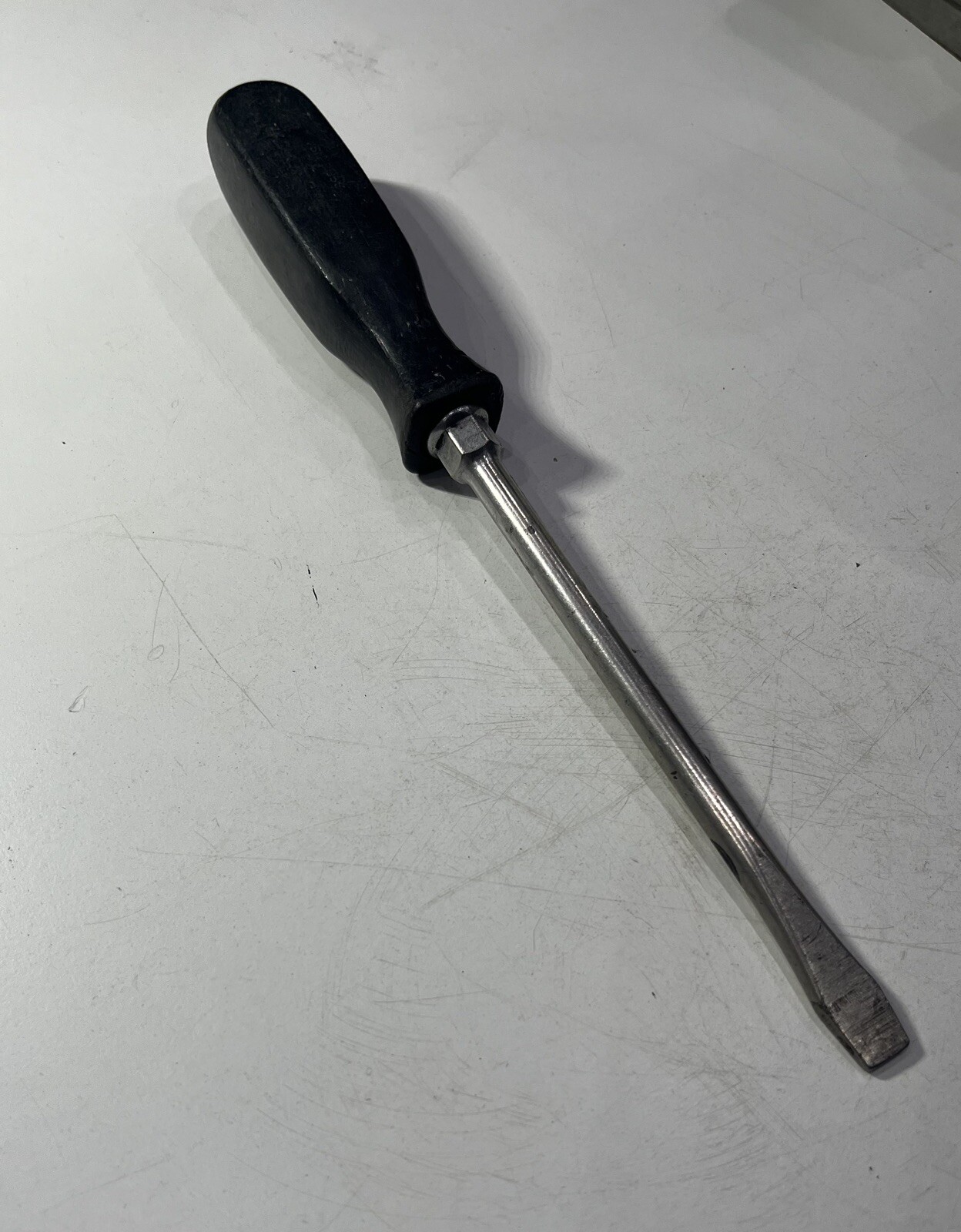 SSD6 Snap On Tools Slotted/Flat Head Long Shaft Screwdriver Heavy Duty USA Made