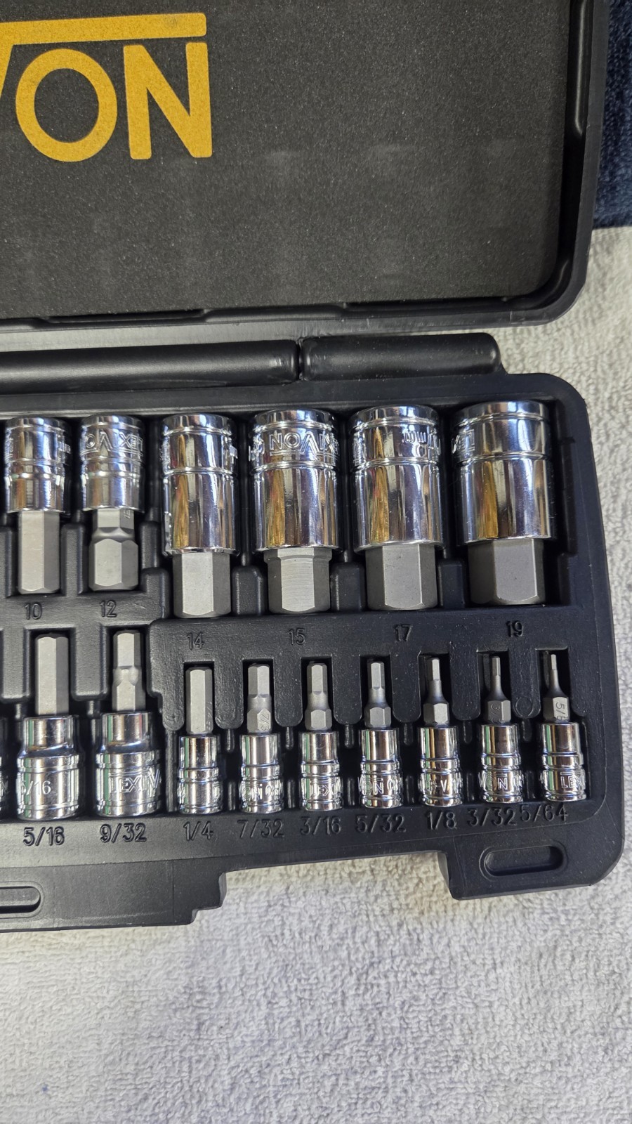 Master HEX Bit Socket Set, S2 Alloy Steel | 32-Piece SAE & Metric (LX-144)
