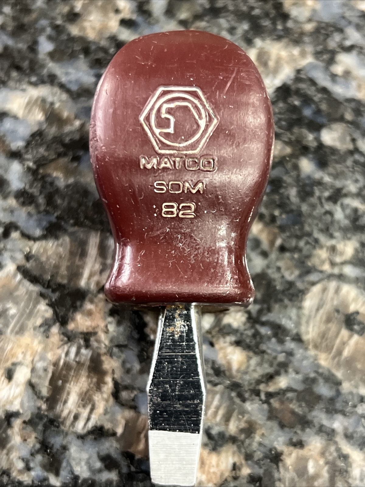 Matco Tools SDM82 Flat Stubby Screwdriver Slotted Tip Burgundy