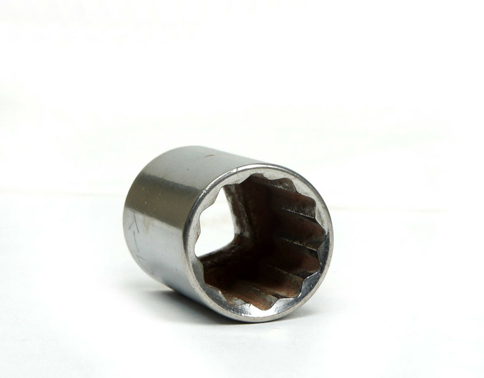 KD tools 538119 Standard Socket 12 Point , 19mm 1/2″ Drive , Made in USA
