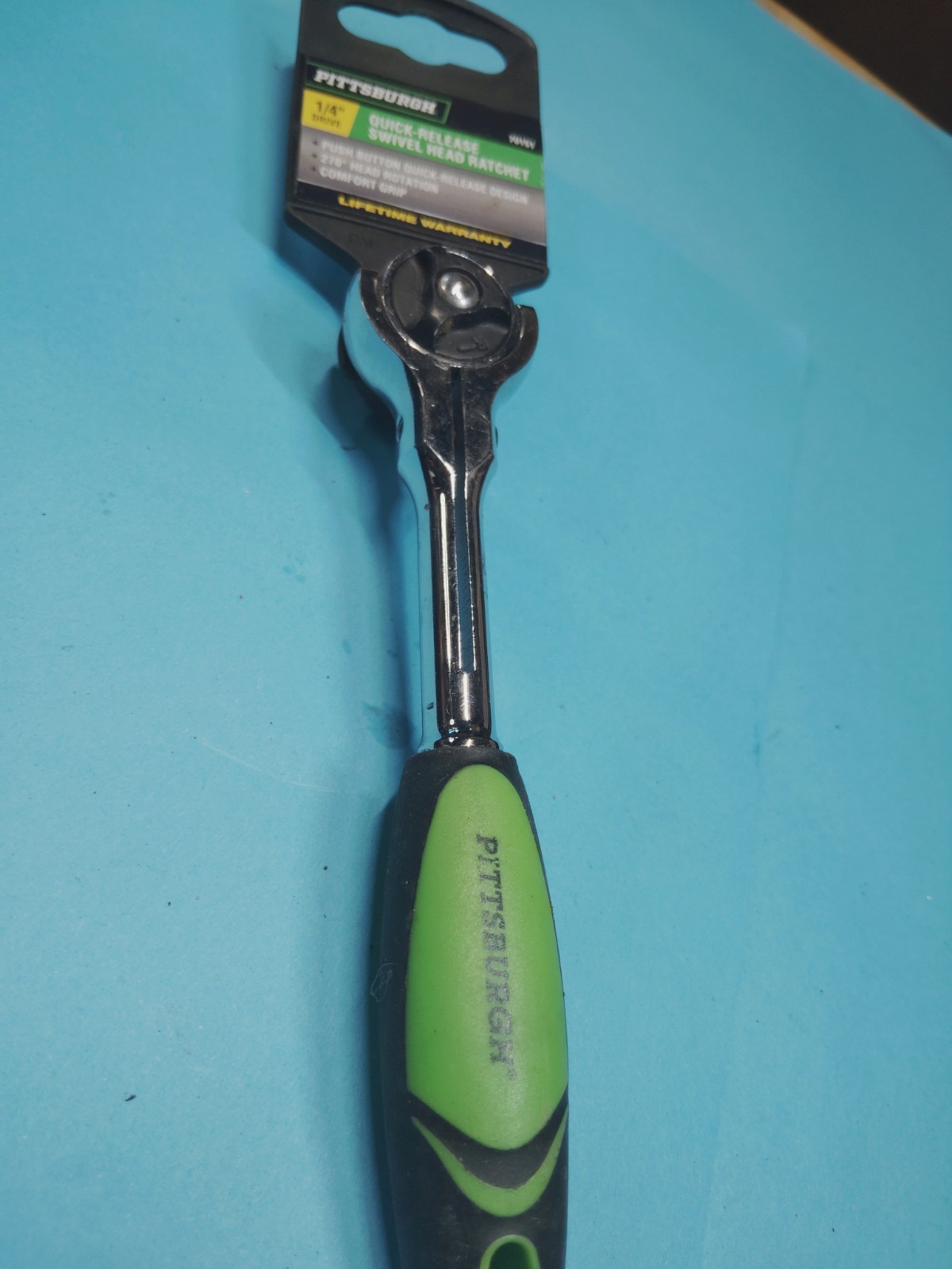 Pittsburgh 1/4″ Drive Flex Head 72 Tooth Green Low Profile Ratchet Comfort Grip
