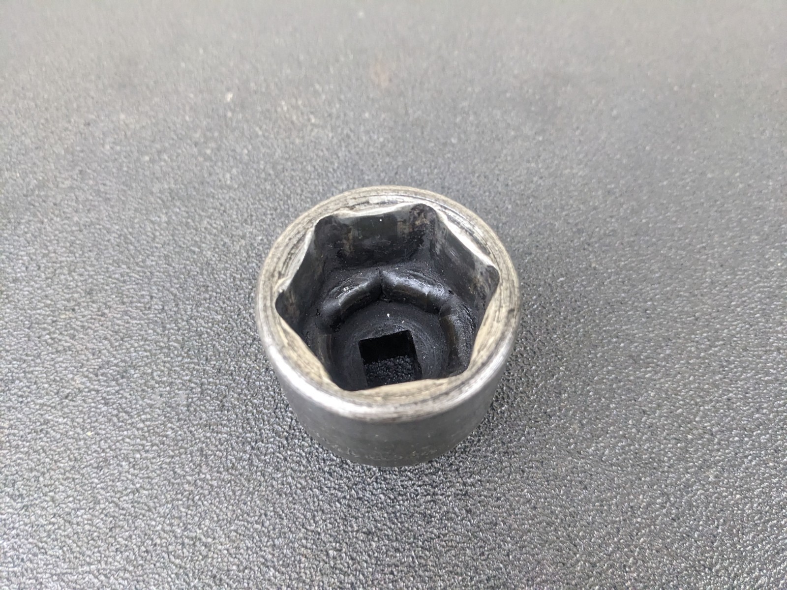 #bl391 Snap-On Tools IM460 1-7/16″ Shallow Impact Socket 1/2″ Drive 6 Point