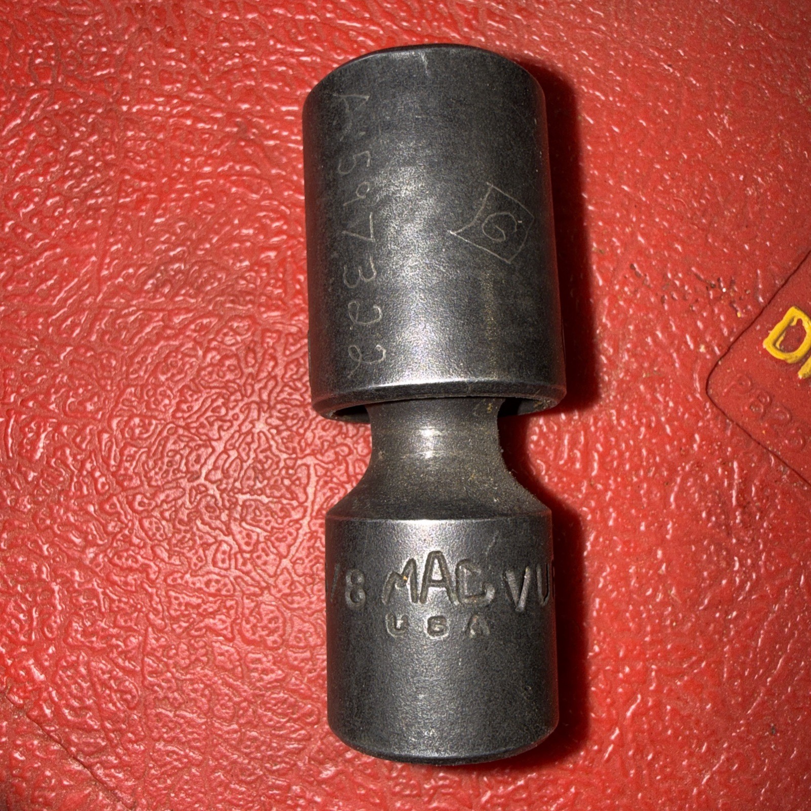 Mac Tools VUP202R 1/2-inch Square Drive 12Point 5/8-inch Universal Impact Socket