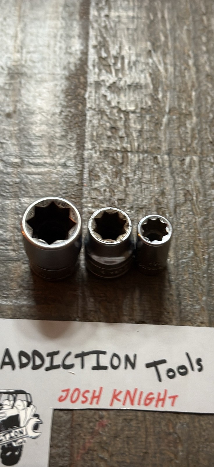 3 piece snap on 8pt socket set 7/16,5/16,1/4 work as they should no owner marks