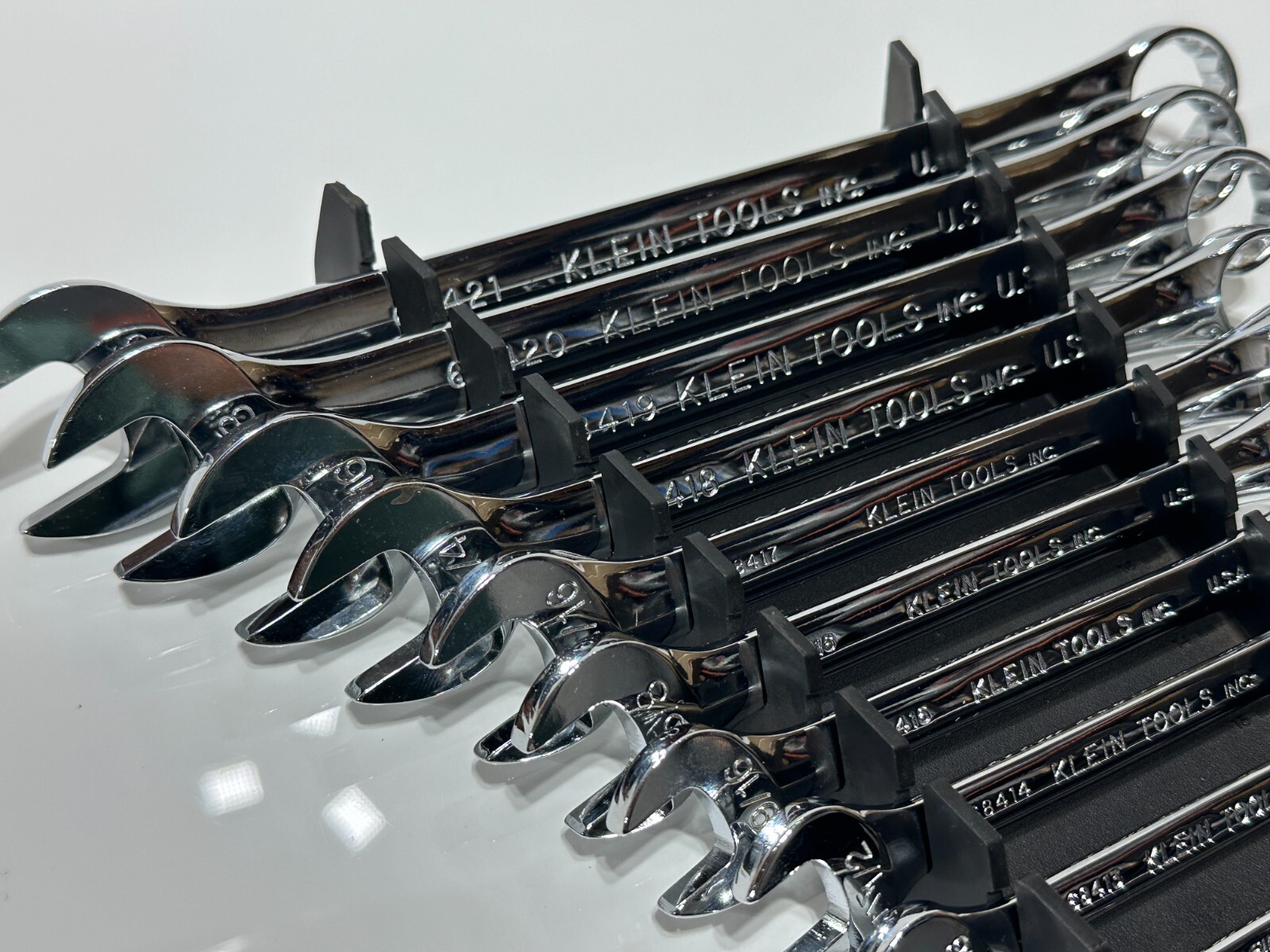 Klein Tools USA MADE (Rare) 68404 12pc SAE 1/4″ to 15/16″ Combination Wrench Set