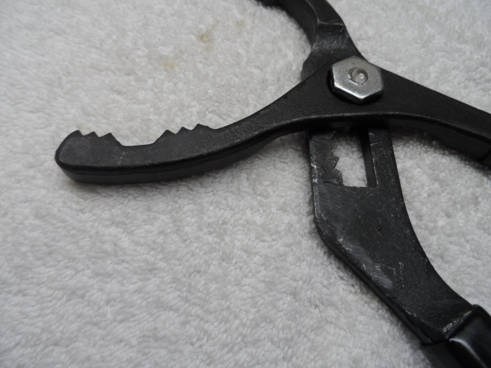 Craftsman USA Oil Filter Pliers 2″ to 5″ (50 mm – 125 mm) – PN 20520 (loose)