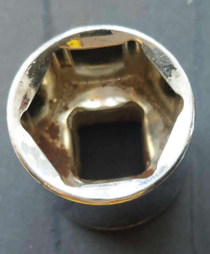 CHROME VANADIUM 11/16″ AF IMPERIAL SOCKET HEX 6 Point 3/8″ Drive CR-V
