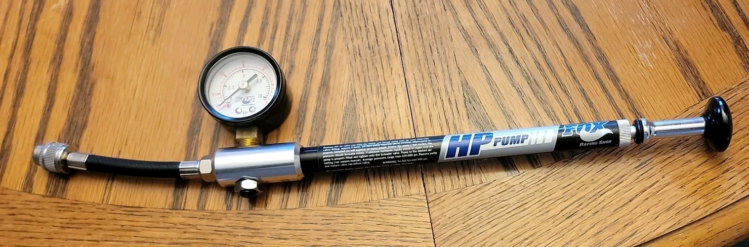 FOX RACING SHOX AIR PUMP 0-150 psi part #2603-614