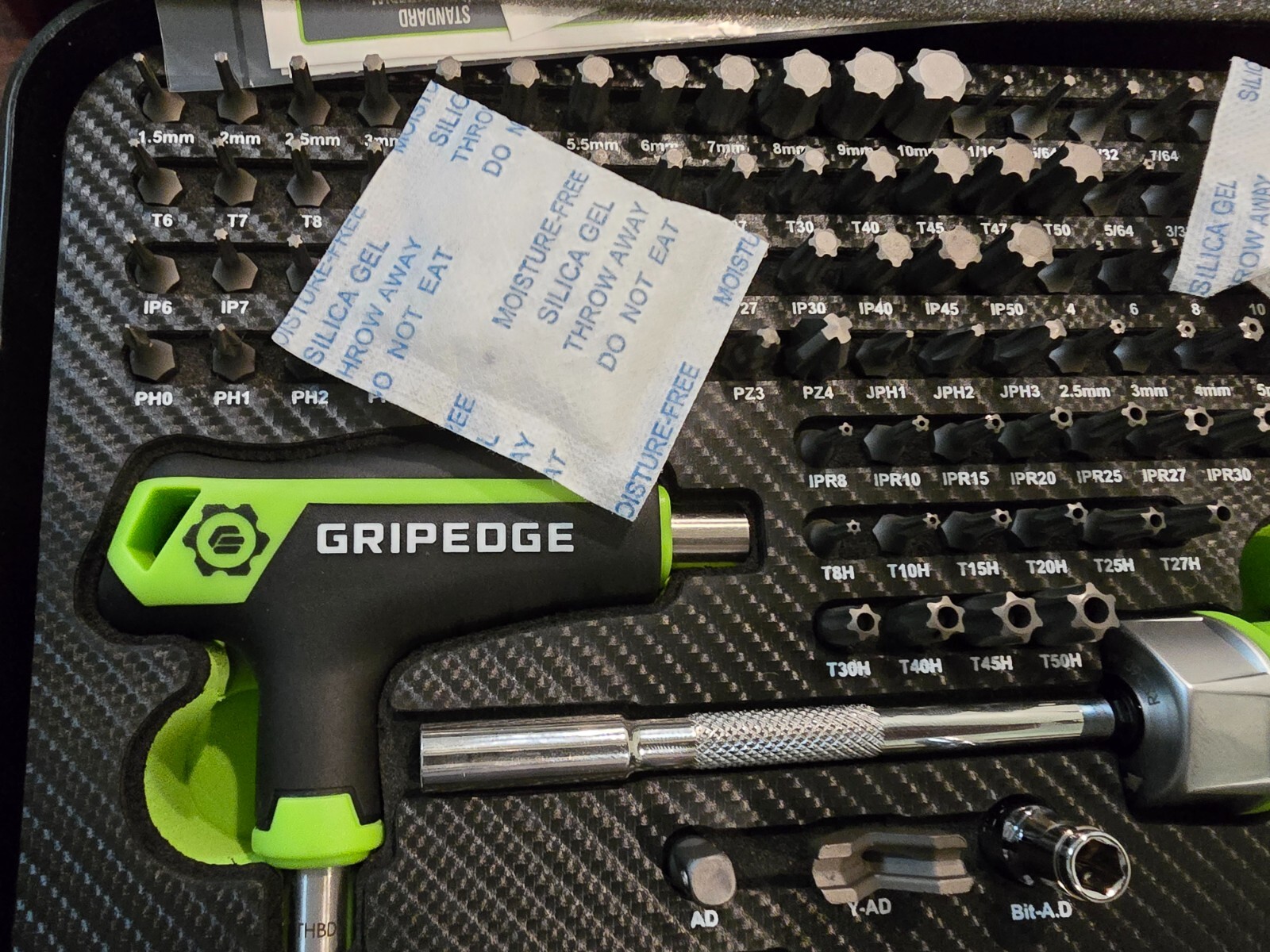 NEW GripEdge Tools MBS132 132-PC R.P.T. Master Multi-Bit Set Rounding Prevention