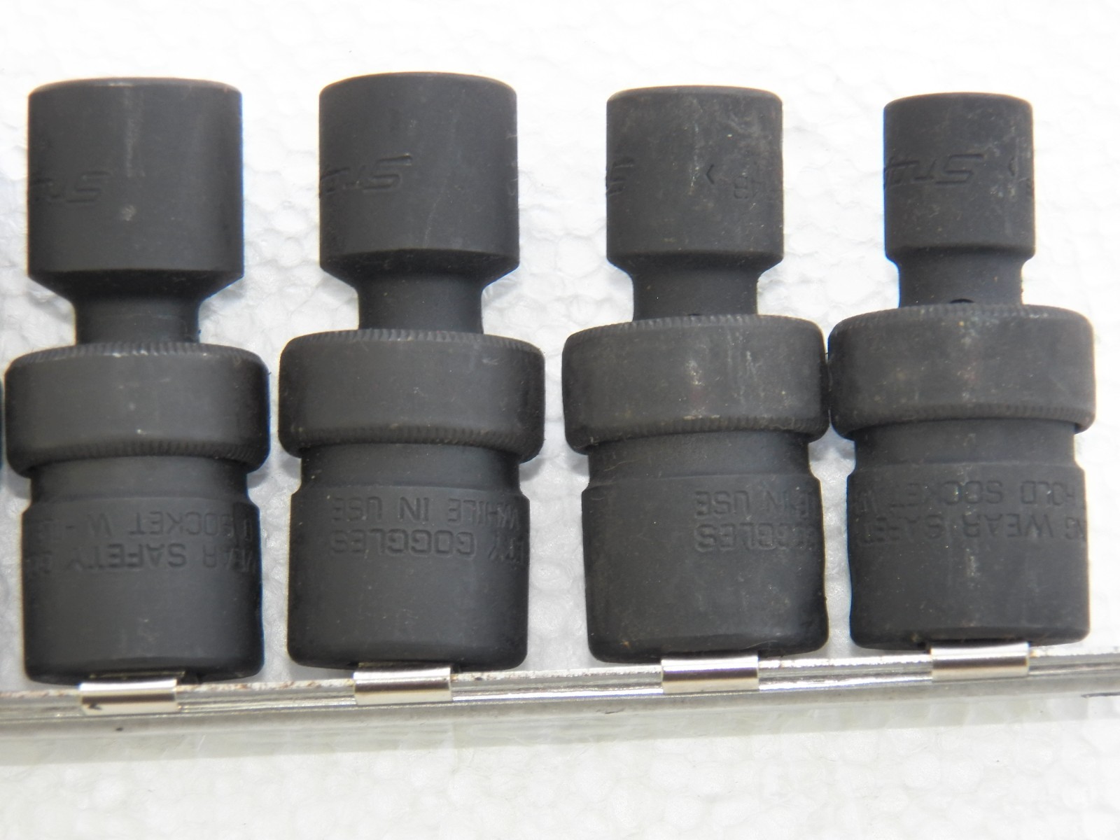 Snap-on 3/8″ drive Metric 10-19 & Sae 3/8-3/4 6-point IMPACT Swivel Socket Sets