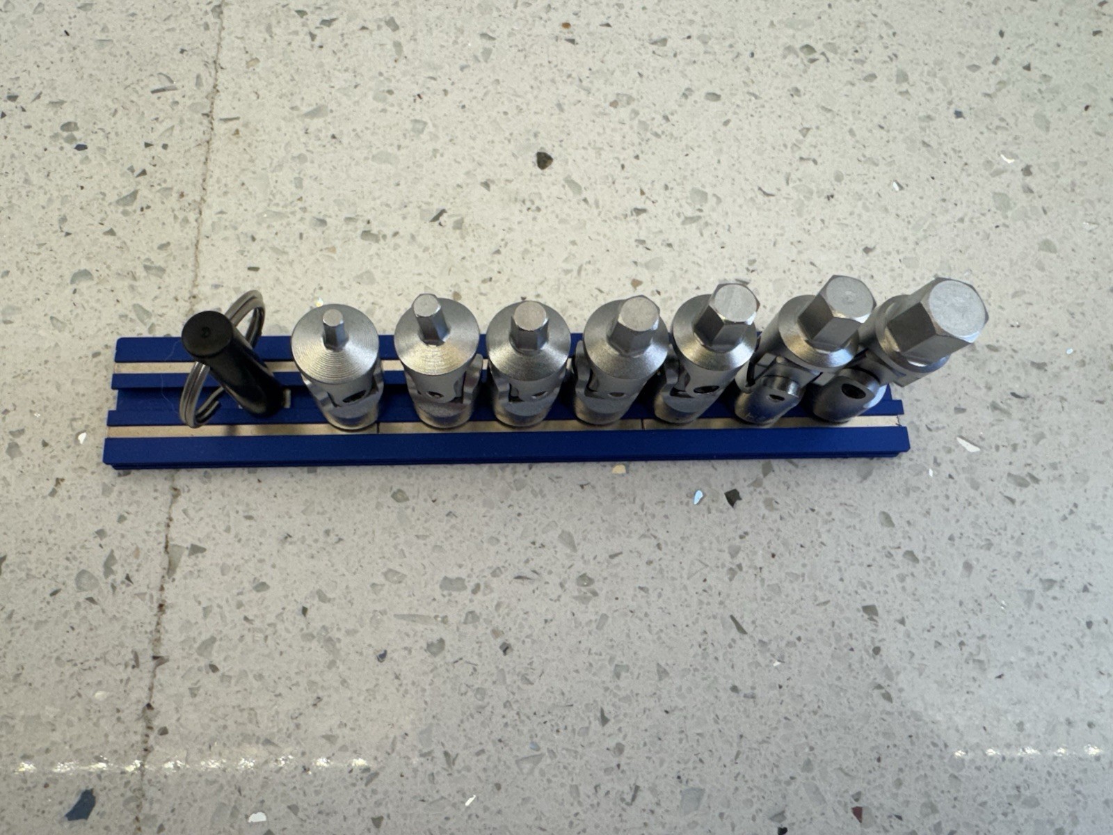 VIM Tools 7-Piece Universal Joint Metric Hex Driver Set (UJM400)