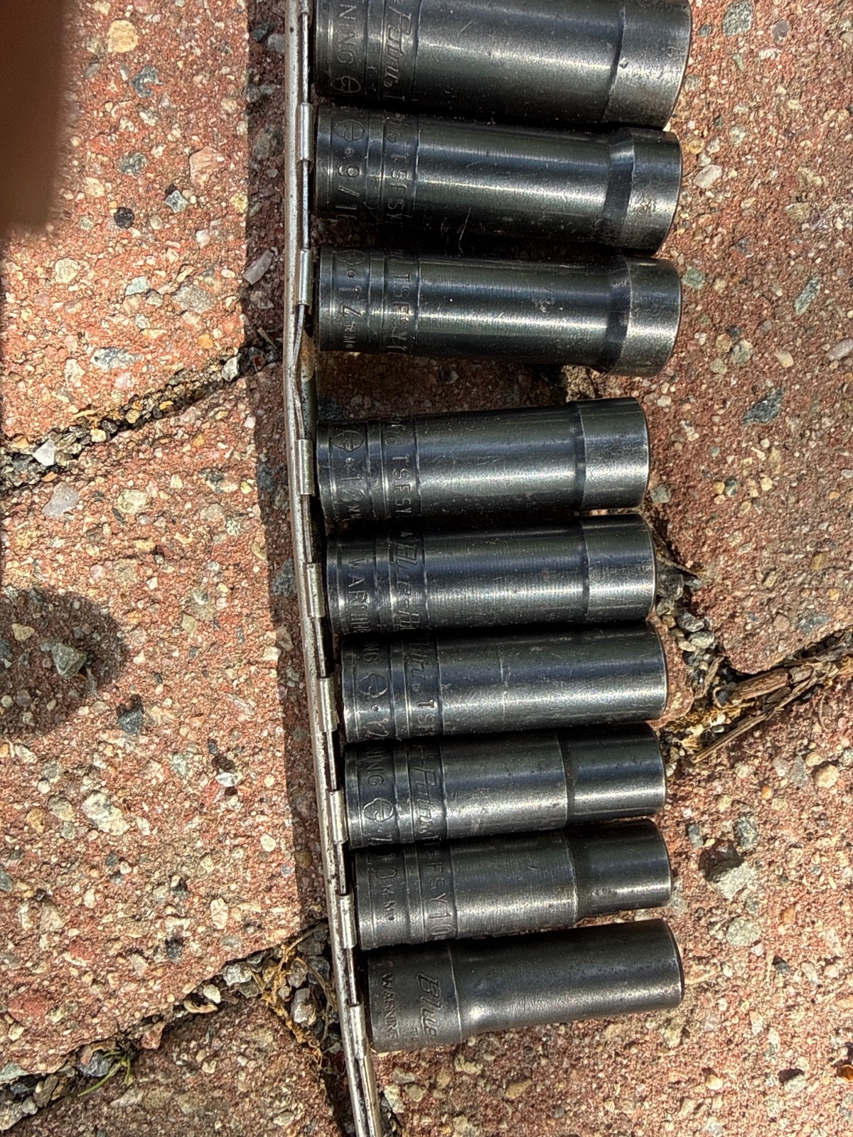 Blue-Point 3/8″ Drive DEEP Metric & SAE TWIST Impact Socket Set