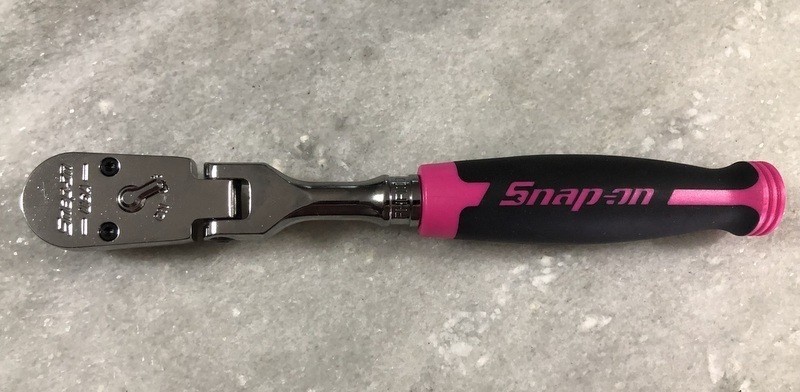 NEW Snap-On Tools PINK 3/8″ Dr 100 Tooth Cynergy Soft Grip Flex Ratchet FHF100