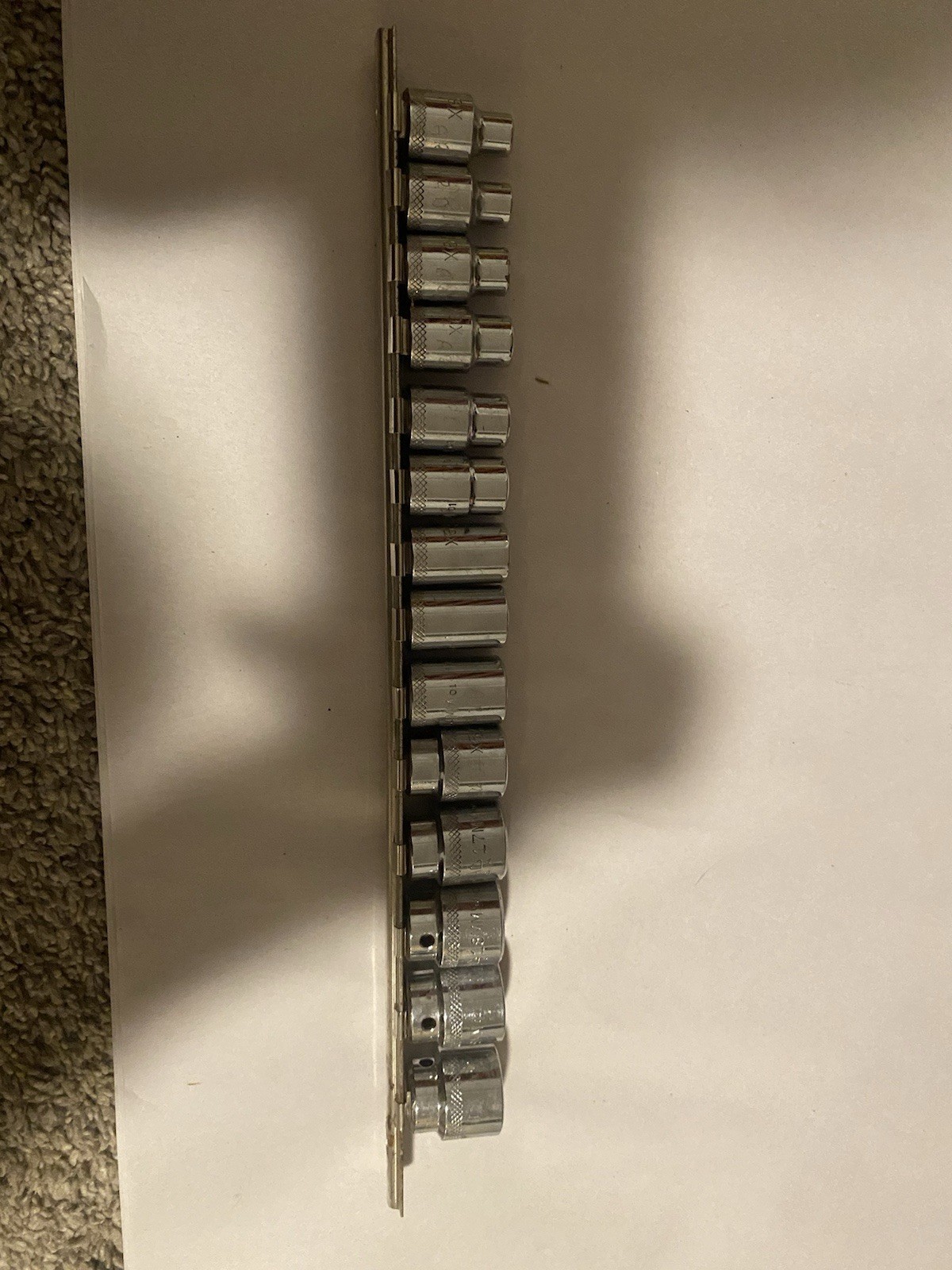 Mac Tools x6 series metric socket set. 14 pieces 6mm to 20mm