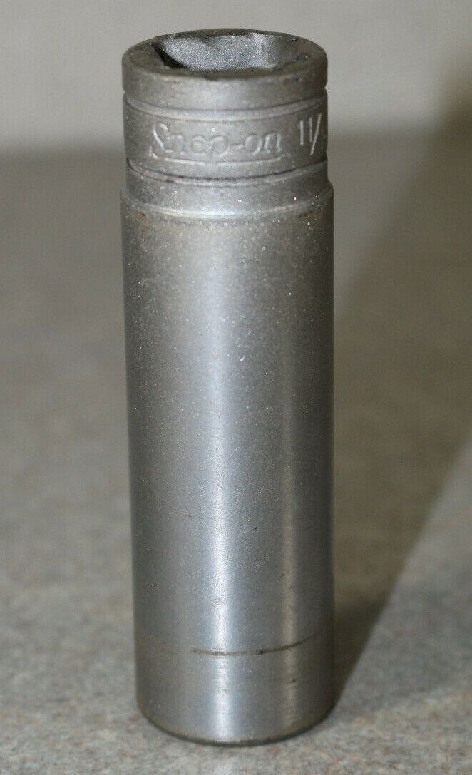 Snap On Tools TS221 11/16″ SAE 1/2″ Drive 6Pt Deep Socket #757