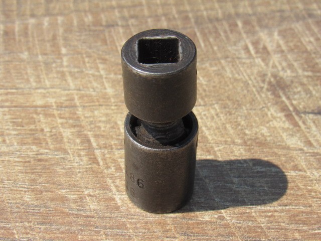 MAC 9/16″ XUI 186 3/8″ DR. 6 PT SAE SWIVEL FLEX UNVERSAL IMPACT SOCKET XUI186