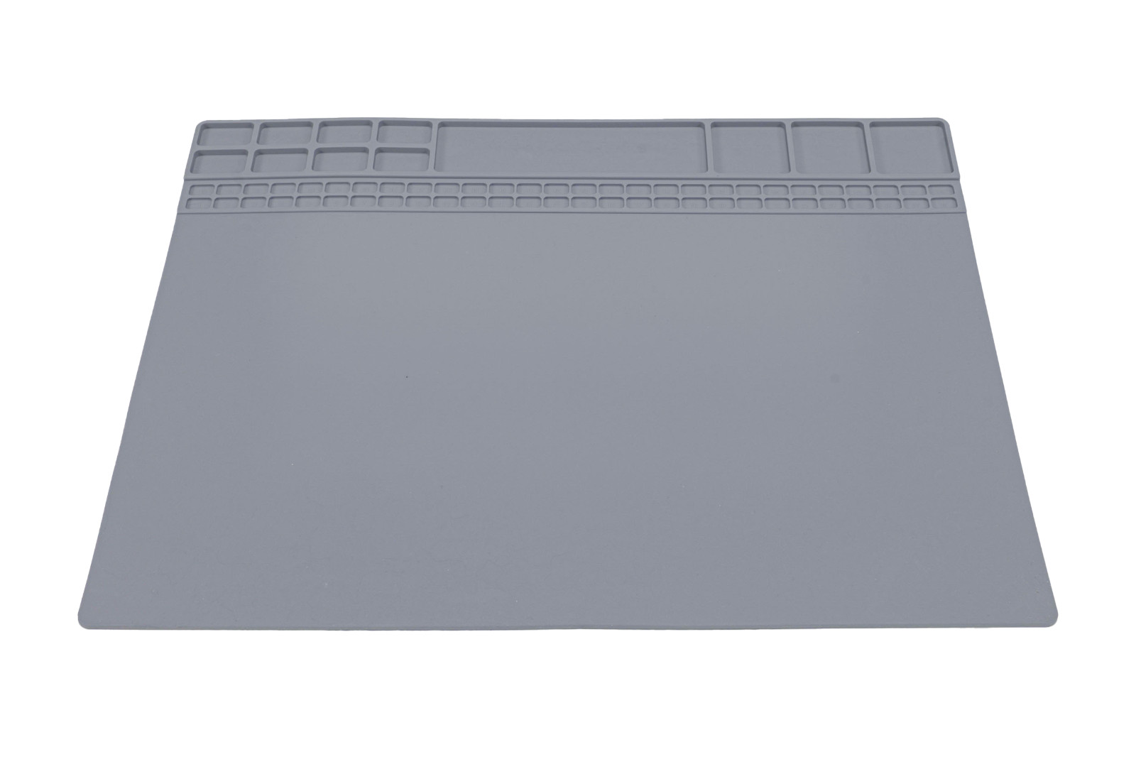 TrackPack – RC Raceworx Worx Pit Mat in Black & White + MAX Guard Soldering Mat