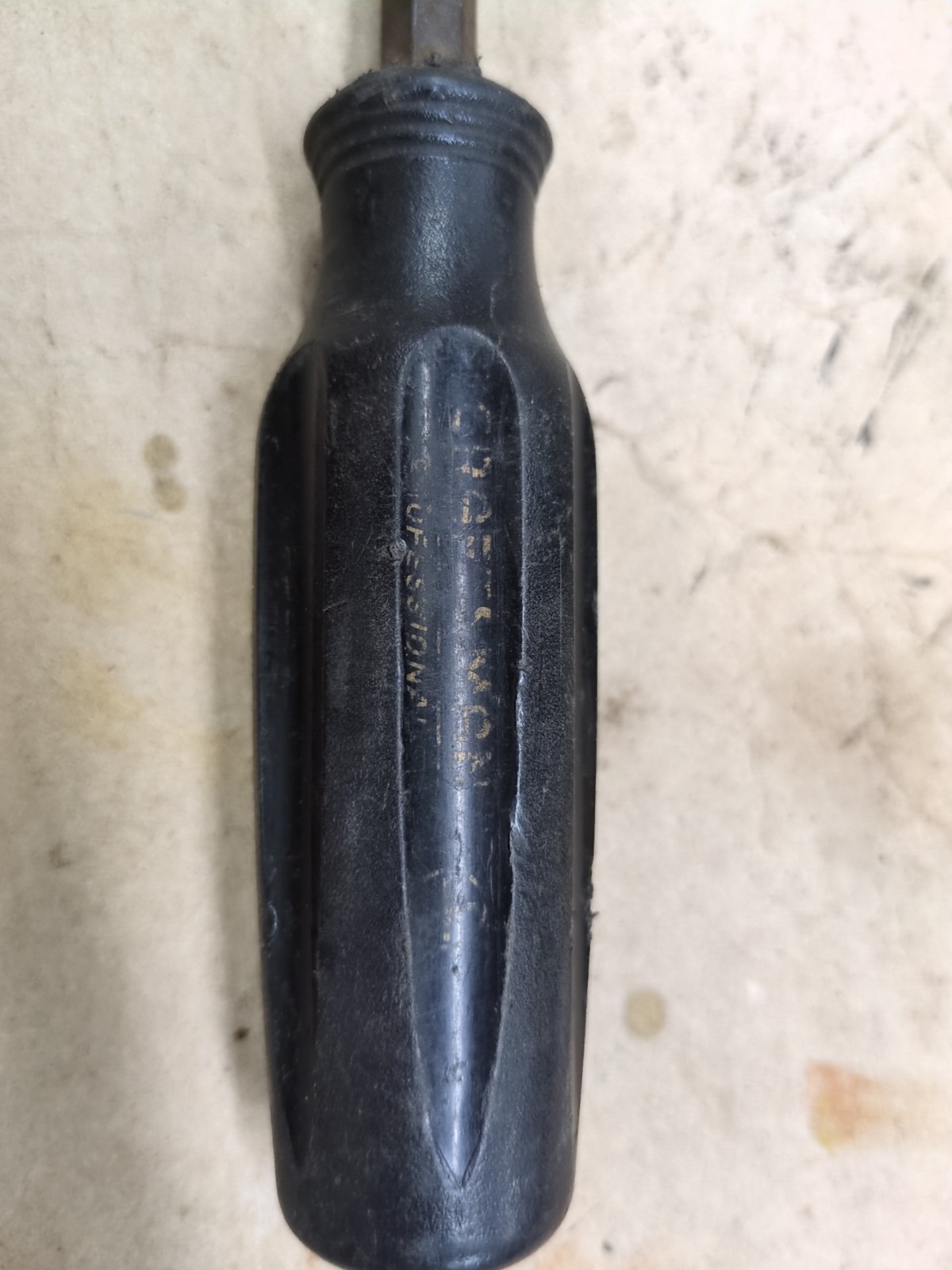 Craftsman USA Professional Phillips Screwdriver P4 x 8″ 41889 WF Black