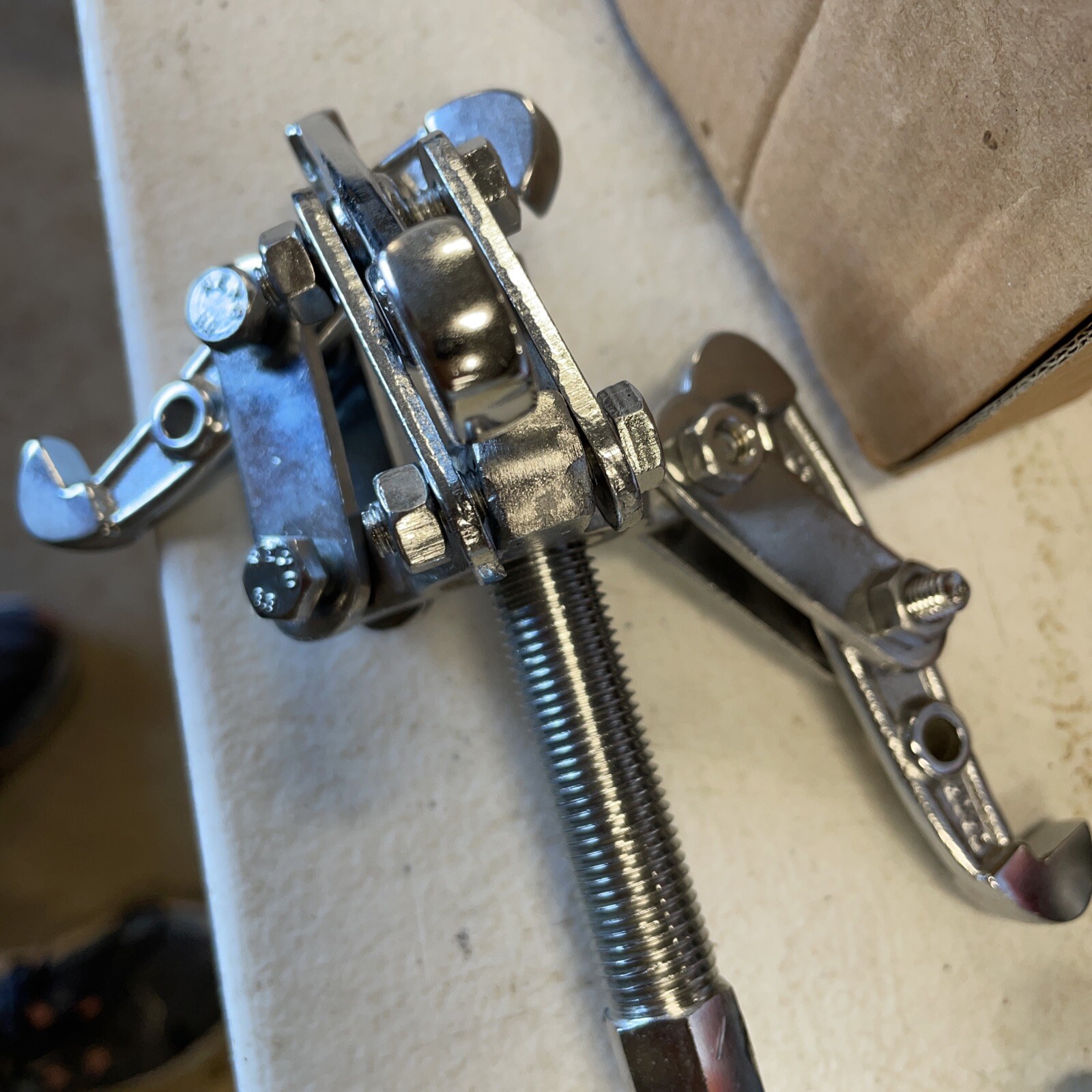Pittsburgh 3 Jaw Puller Set – 3″ 4″ 6″ – Reversible Jaws Forged Steel #69953