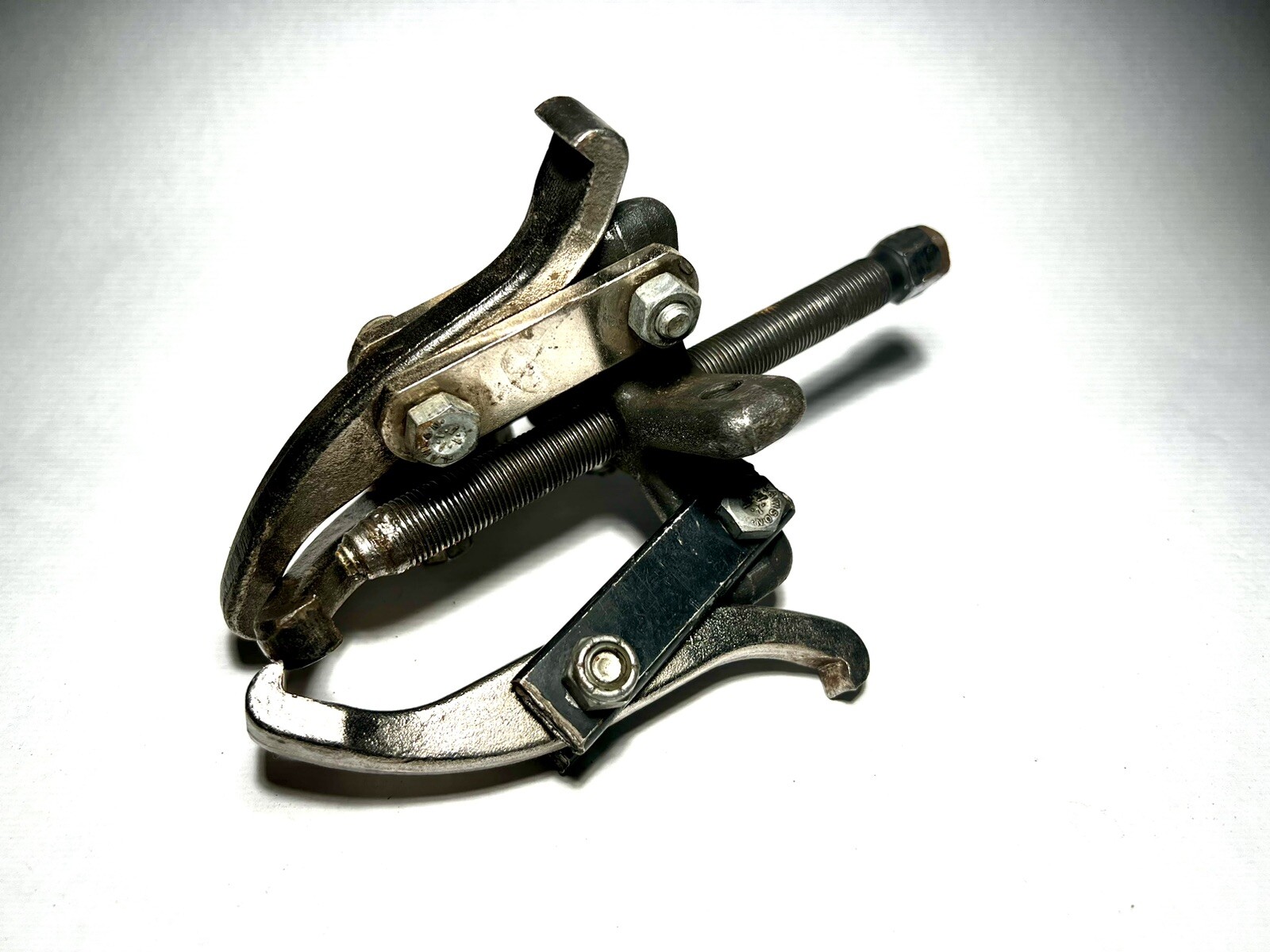 OTC 1026 5 Ton 7” GRIP-O-MATIC 3/2 Inside/outside JAW GEAR PULLEY PULLER