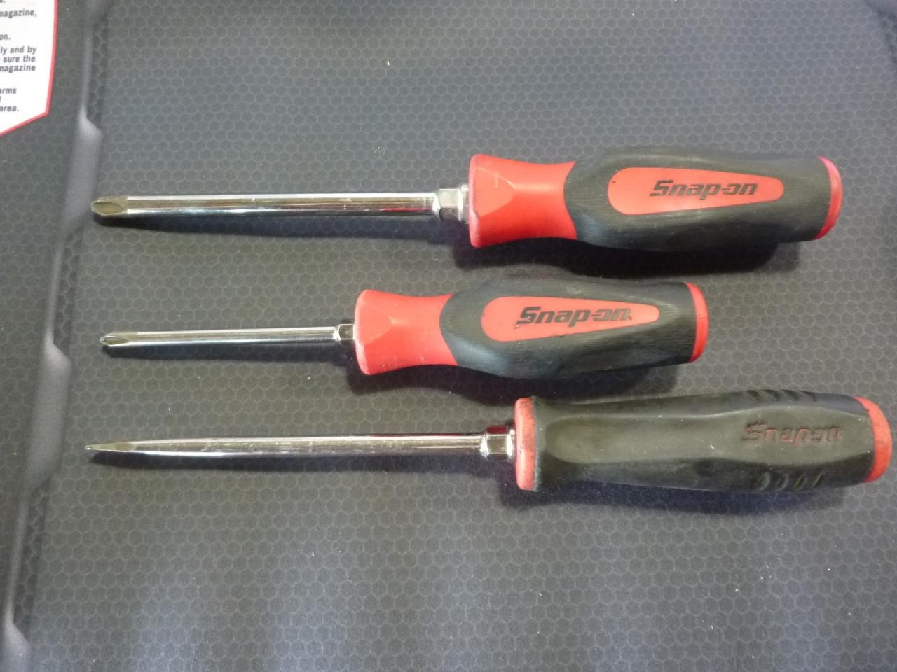 3 LARGE SNAP-ON SCREWDRIVERS RED/BLACK HANDLES – FREE SHIPPING