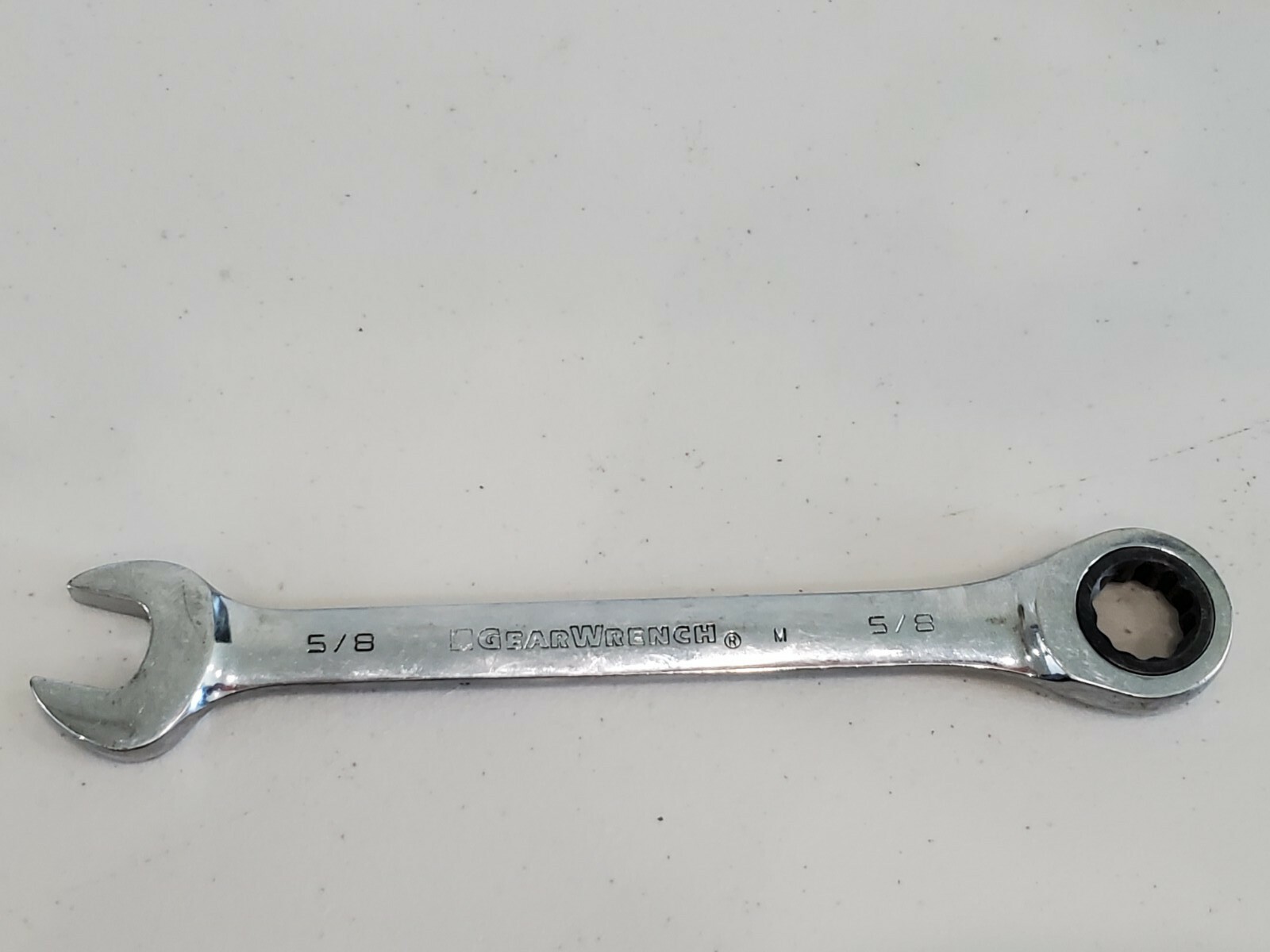 GearWrench 5/8 12pt Ratcheting Wrench Standard SAE