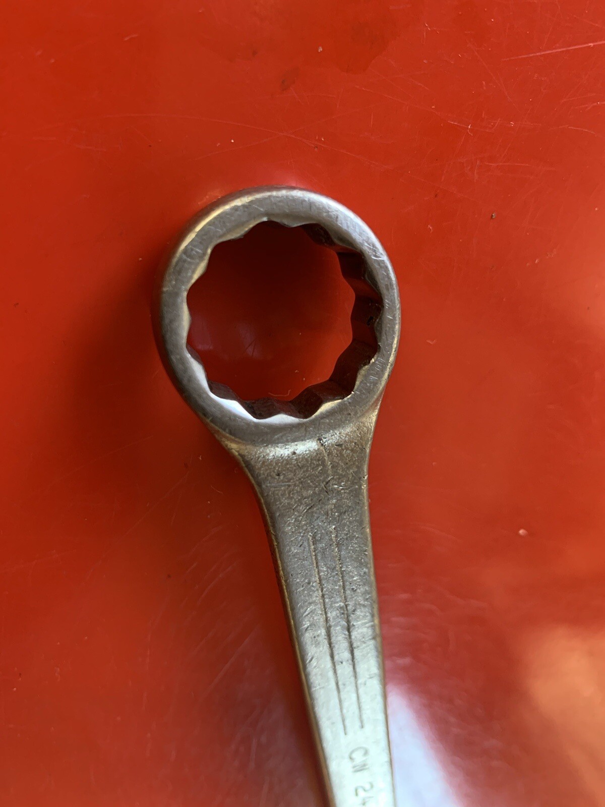 Mac Tools CW24 3/4″ Combination Wrench, 8.2″ Long, 12 Point.
