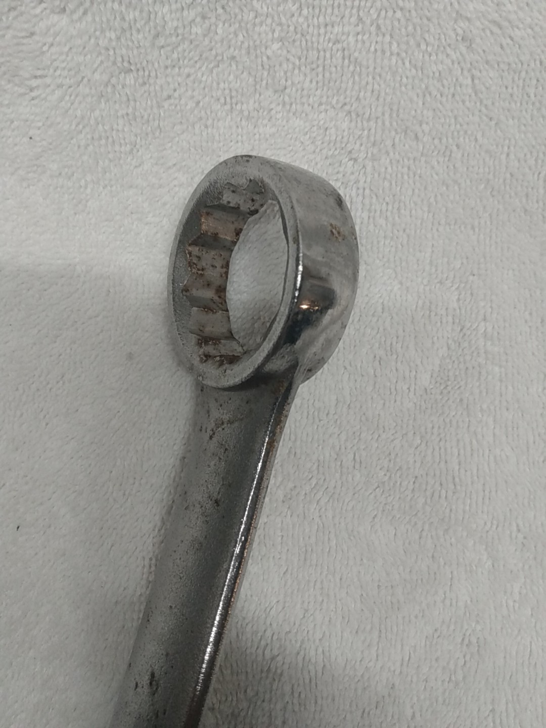 Craftsman 1-5/16 Open/ 12 pt Closed Ended Combination Wrench VA-44709