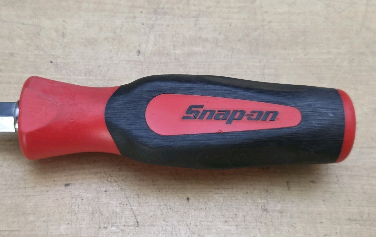 New Snap On SGDP64IRB – #4 Phillips Tip X 6″ Long Blade Soft Grip Screwdriver