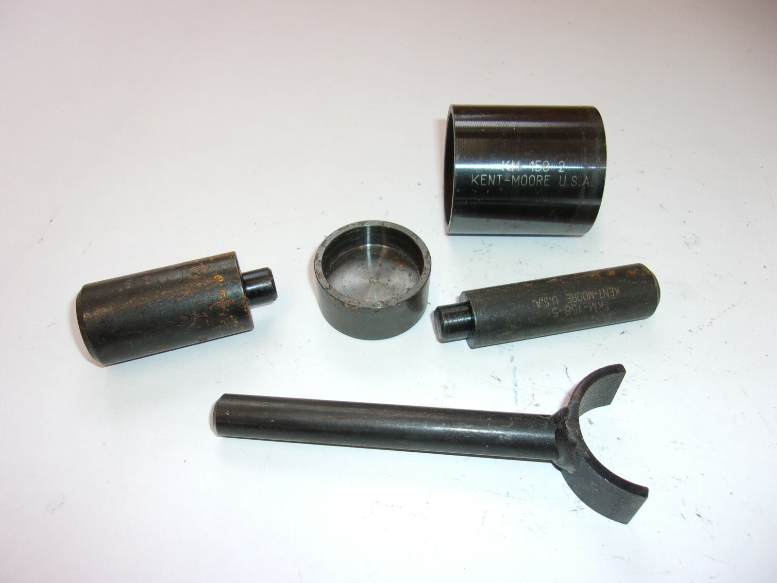 * Kent-Moore KM-158 Bushing Remover Installer Tool Set PONTIAC G3