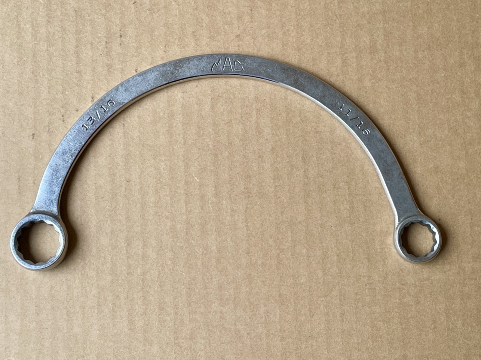 MAC TOOLS HM2226 HALF MOON OBSTRUCTION WRENCH 11/16” 13/16” Made In USA