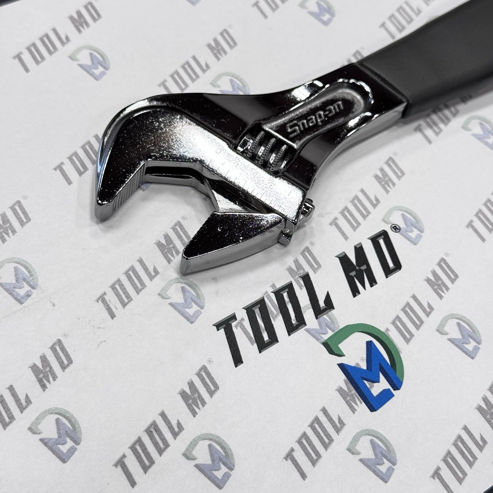 Snap-on Tools USA DARK TITANIUM 10″ Flank Drive PLUS Adjustable Wrench FADH10C