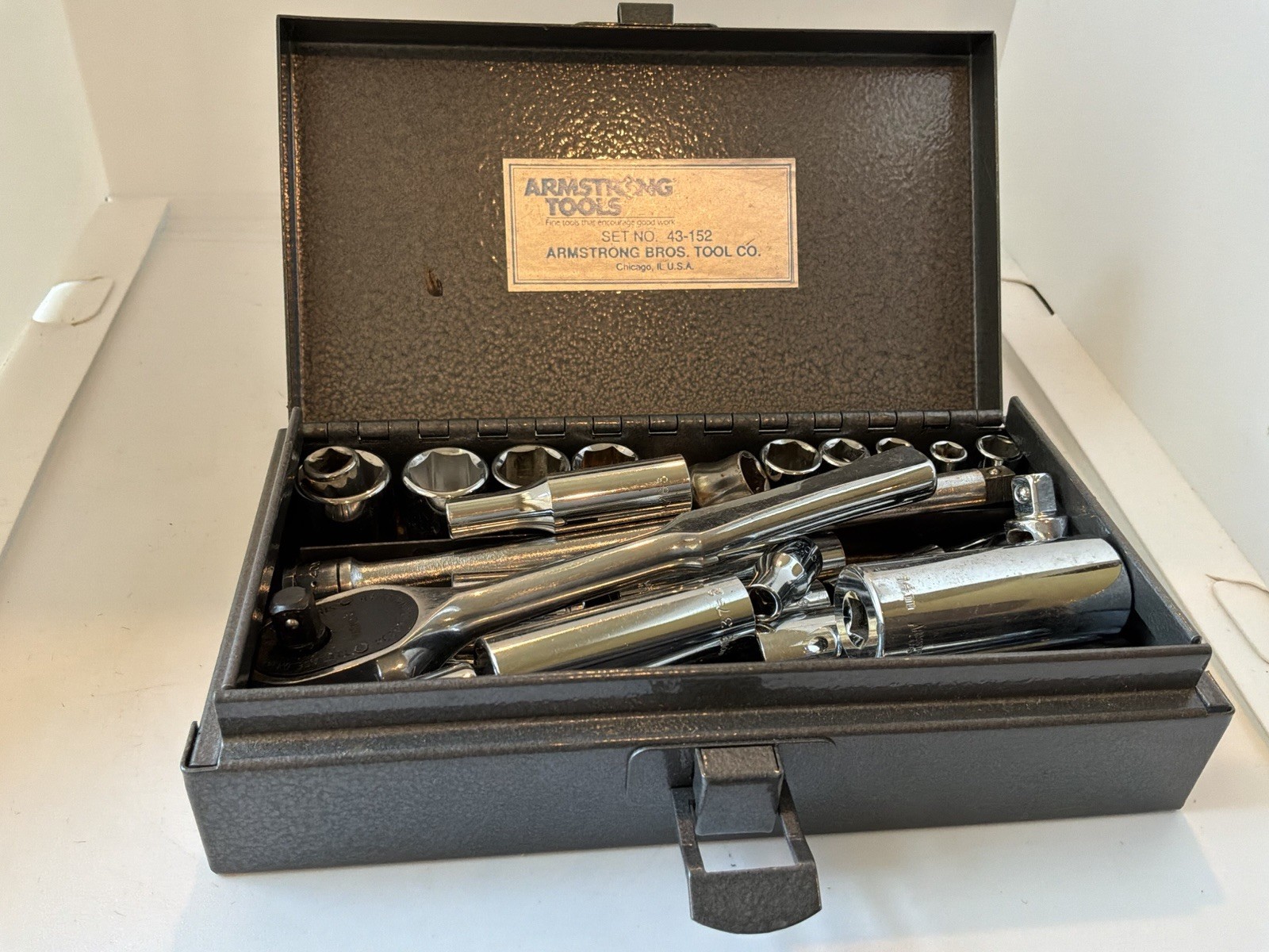 Vintage Armstrong Tools 43-152 Socket Set 1/2” Drive Ratchet USA w/ Case