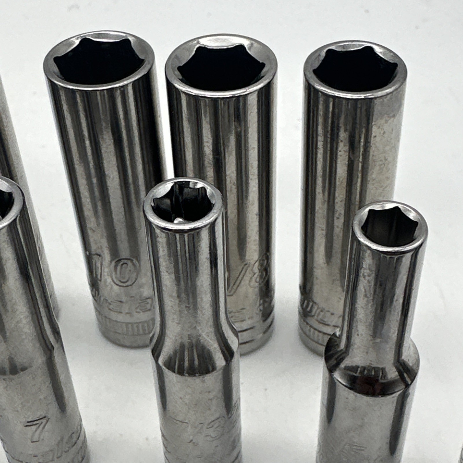Duralast 29 Piece Socket And Extension Set Loose 3/8” 1/4” Drive