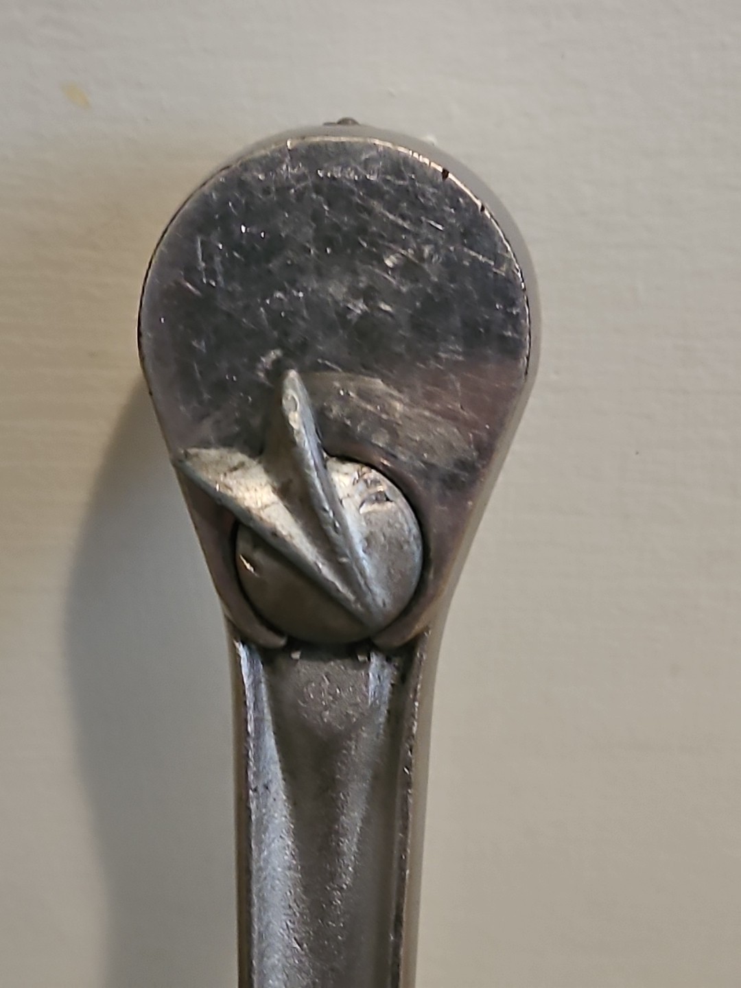 Craftsman USA 1/2″ Drive Flying V Oil Port Ratchet Forged Handle Pear Head Vtg A