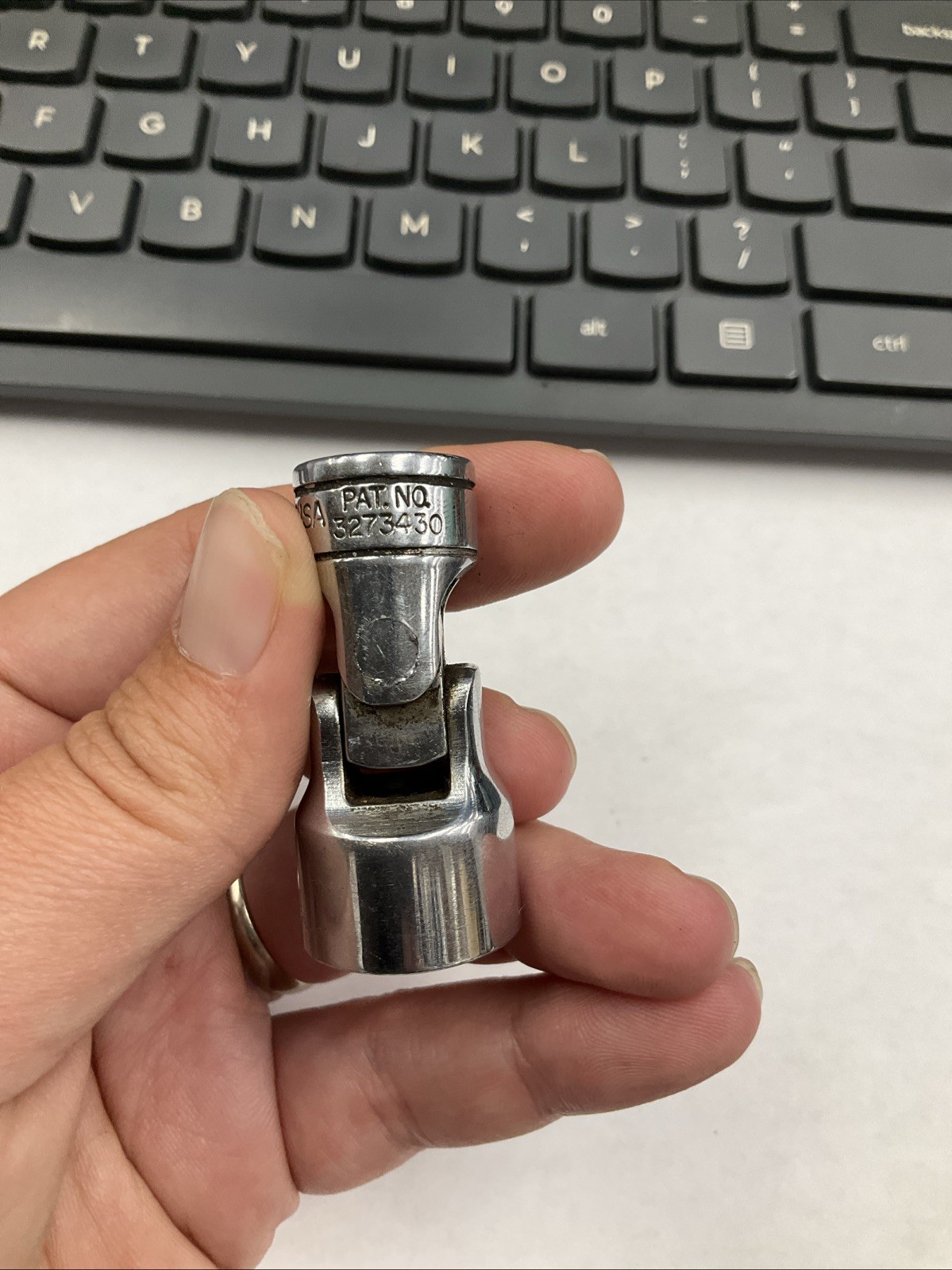 Snap-on FS20A 3/8″ Drive 5/8″ 6 Pt. Universal Swivel Socket Chrome 240506