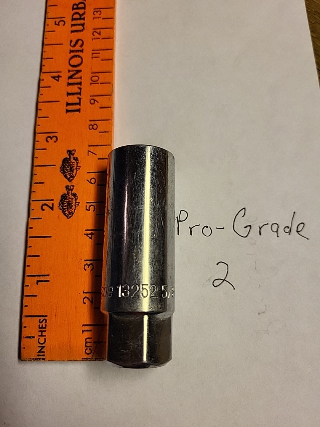 5/8″ (16mm) Pro-Grade Spark Plug Socket 3/8″ Dr. / 6 Pt. – NOS 13252