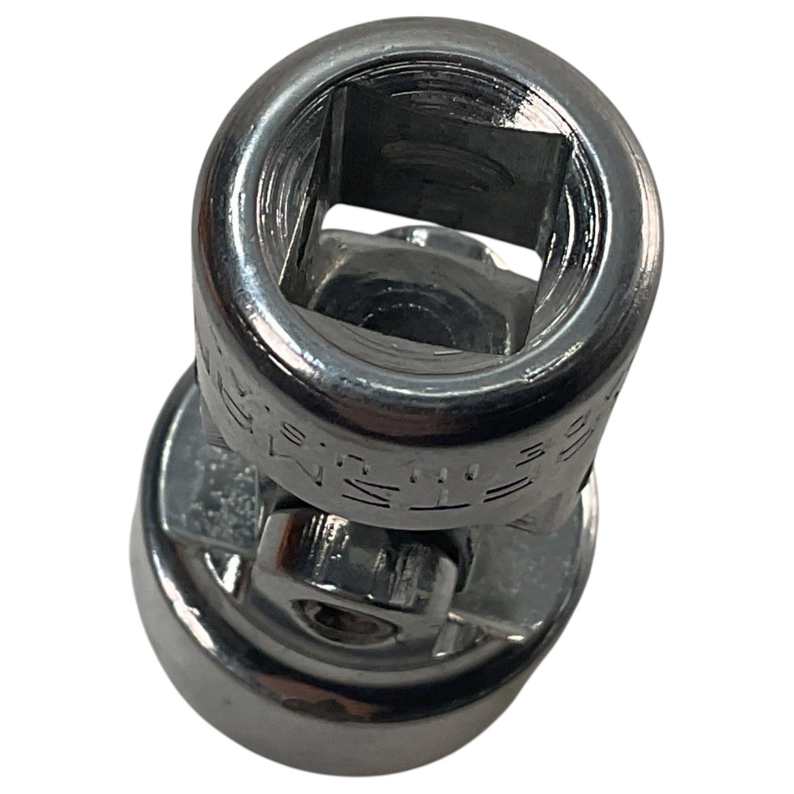 Craftsman Universal Joint Socket 43266 11/16″ 6-Point 3/8″ Drive As Pictured USA