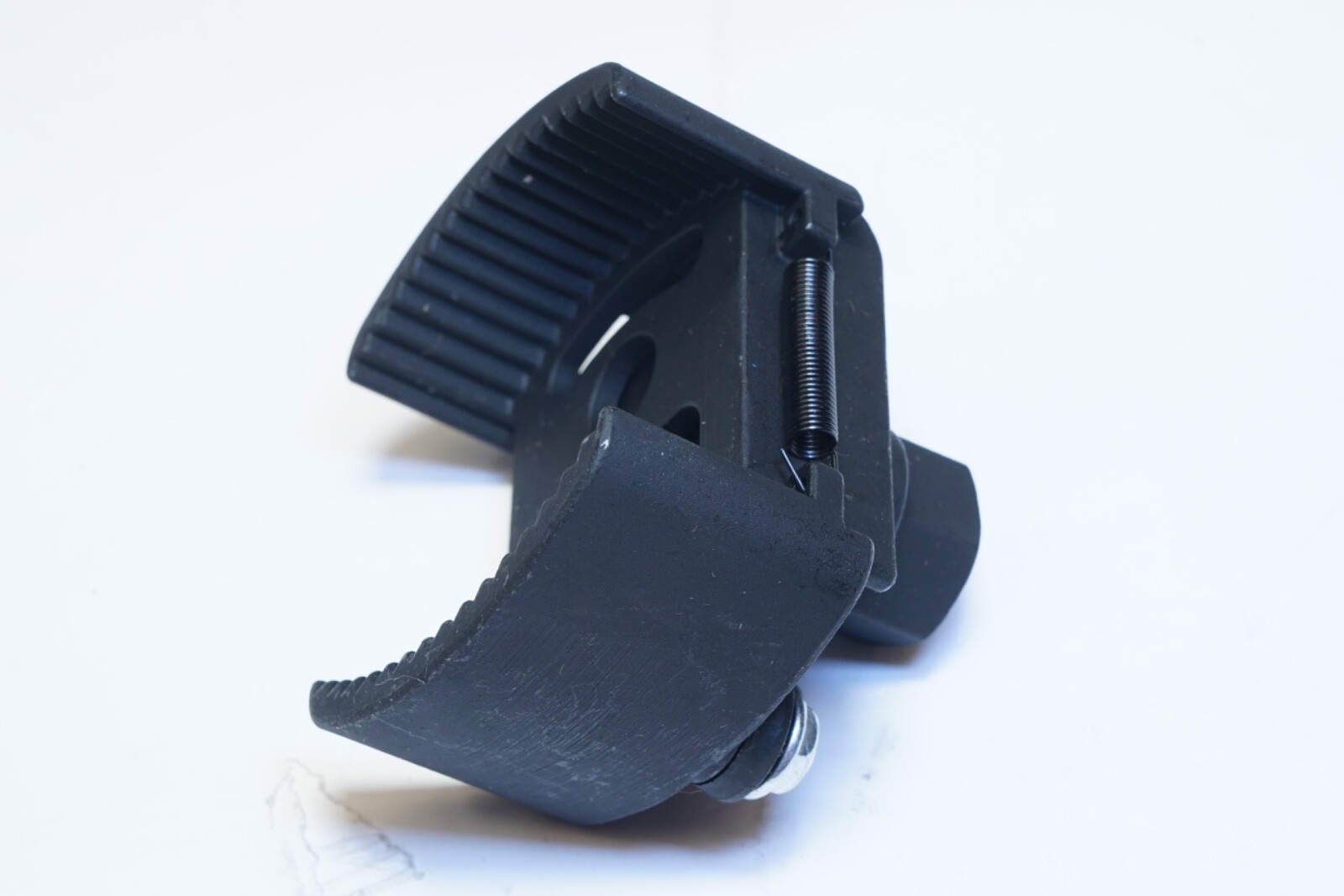 New Universal Adjustable Two-Jaws Oil Filter Wrench Filter 80-105mm Ships FREE