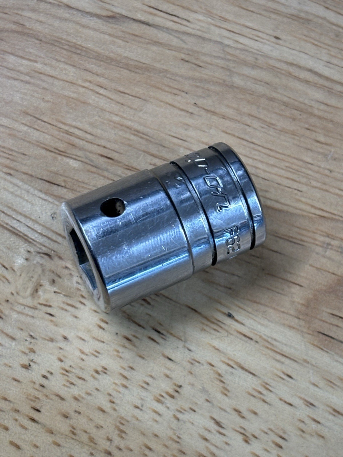 Snap On 3/8″ Drive 3/8″ Flat Tip Short Bit Driver Socket USA F62E (missing bit)