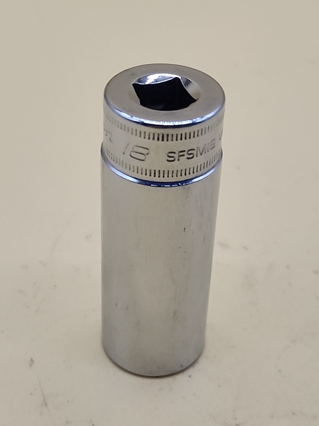 Snap-on Tools 3/8″ Drive 18mm 6 Point Chrome Deep Socket SFSM18 USA