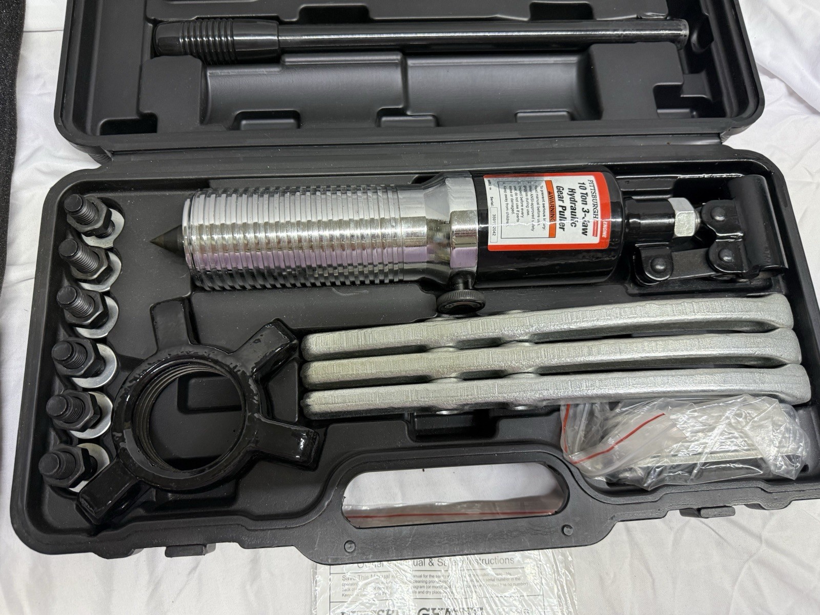 Pittsburg 10 Ton 3-Jaw Hydraulic Gear Puller