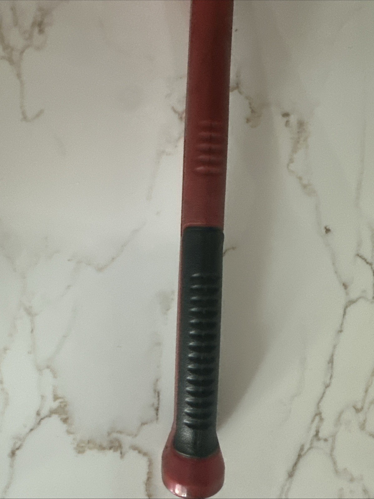 Snap ON 56oz dead blow hammer. Red with soft grip handle.