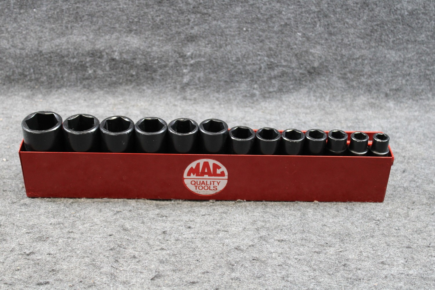 Mac Tools 13pc Deep SAE Impact Socket Set w/ Carrier Tray (452534)