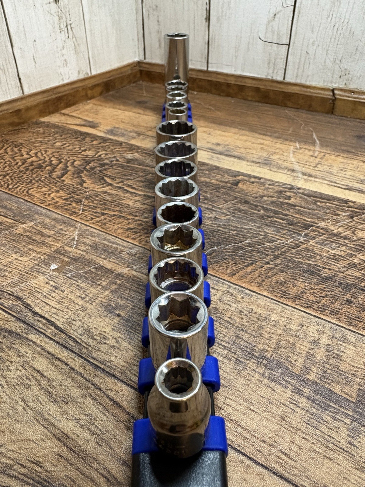 Mixed Lot 15 SAE Mixed Pt Sockets 3/8″ Drive Shallow Craftsman With Organizer