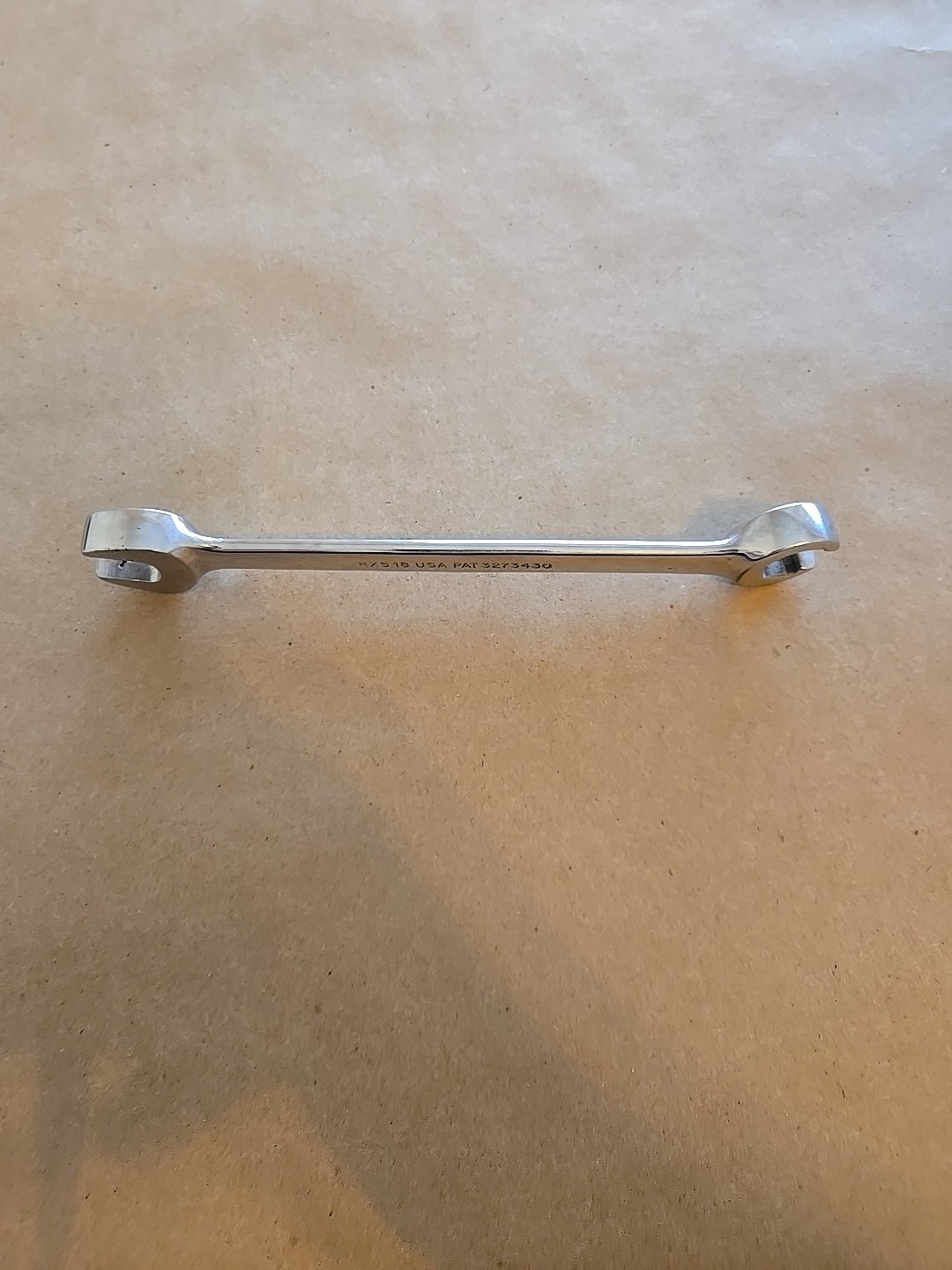 Snap On 9/16″ 6PT SAE Chrome Open/Flare Nut End Combination Wrench RXS18