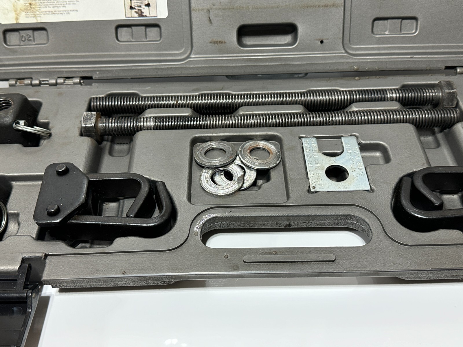 Blue Point Tools MSCS1000 Master Spring Compressor Set in Hard Case